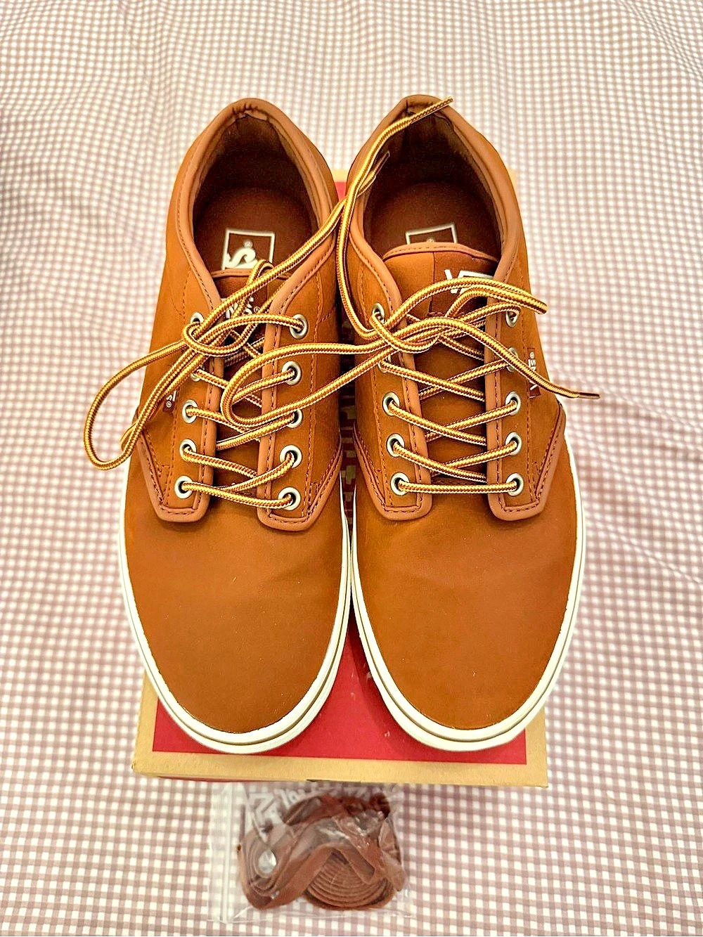 NWT Vans Atwood Brown Sneakers US 10.5